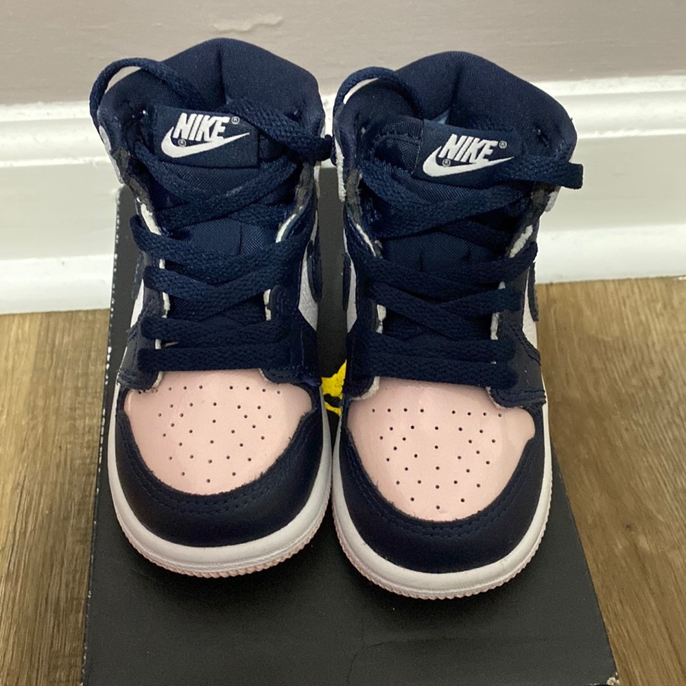 Bubble gum ones